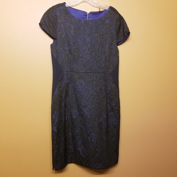 Elie Tahari | Blue Sheath Dress with Lace Overlay (Size 12) - Picture 8 of 10
